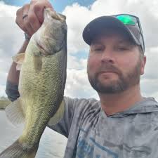 Well had some time to kill after getting stuff done over the weekend so I  took my neighbor out fishing for a couple of hours at a local public lake.  I caught