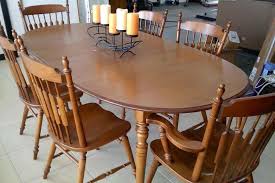 Early American Dining Table And Chairs