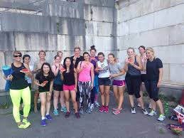 Häufige beschwerden wie rückenschmerzen können vermieden werden und auch altersprozesse lassen sich mit einem. Soul Shape Fitness Englischer Garten Munchen Urban Sports Club