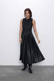 Vestito ad anfora asos maternity … abbigliamento cerimonia premaman asos catalogo primavera estate 2015 abbigliamento cerimonia premaman asos vestiti, negozio online di lusso usato. Abiti Da Cerimonia 2020 Lunghi Zara Asos E Diffusione Tessile Diredonna