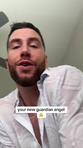 there's a new f*****g angel in town b***hzzz. @ashleyameswashburn