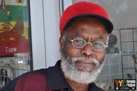 Like,shares n subscribe bless new day #molifenjoy Asher