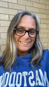 Debbie Marin's Instagram, Twitter & Facebook