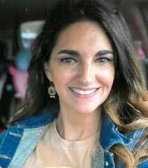 Amanda Gemmill's Instagram, Twitter & Facebook