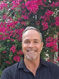 Hi all! I just wanted to introduce myself and share a photo that I took.  Ready to watch “his Jeffness” in Glasgow a few years back!