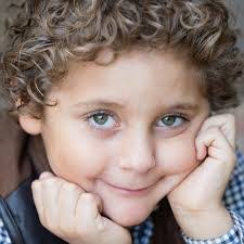 Julie Ledbetter's Instagram, Twitter & Facebook