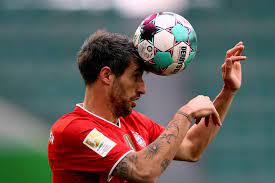 Teenage sensation jamal musiala scored twice as bayern munich beat wolfsburg to go seven points clear at jamal musiala celebrates his second goal against wolfsburg with his bayern teammates. L8aobaev513m4m