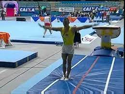56 em 2011, as ginastas disputaram duas competições internacionais: Pericles Silva Bra Salto Sobre A Mesa Meeting Internacional Wmv Youtube