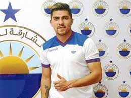 Profile page for chile football player césar pinares (midfielder). Universidad De Chile Rompe Chanchitos Para Quedarse Con Cesar Pinares