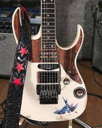 Https Www Facebook Com Vintageibanezpage Photos Pcb 267422633927284 267422433927304 Type 3 Ibanez Guitars Guitar Ibanez