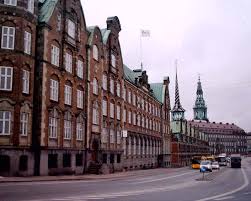 The old stock exchange was built in dutch renaissance style. Danish Stock Exchange Borsen Kobenhavn E Architect