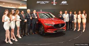 The vehicle's current condition may mean that a feature described below is no longer available on the vehicle. 2017 Mazda Cx 5 Launched In Malaysia Five Ckd Petrol And Diesel Variants Offered From Rm134k Paultan Org