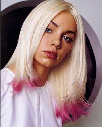 Kimberly Metz's Instagram, Twitter & Facebook