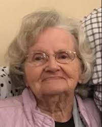 Ila West's Instagram, Twitter & Facebook