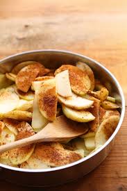 Apple Pie Sundaes 30 Minutes Minimalist Baker Recipes Recipe Baker Recipes Recipes Food