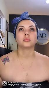 #scarymakeuptutorial #makeuptutorials #skeletonmakeuplook  #halloweencostumes2022 #tiktoktranditions #unholy #samsmithunholy  #artistontiktok #skullmakeup #bodypaintingtutorials #bodypaintings ...