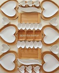 Les Porcelaines Porsgeneral Sont Vendues A 100 Sur La Page Sanem Dukkan 1 Les Page Porce Cozinha De Bambu Decoracao De Mesa Mesa De Cafe Da Manha