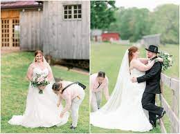 I think she really is glowing in these photos don't you? 7 Tips For Photographing A Wedding Pregnant Photographer Advice