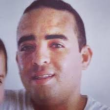 Adelino augusto graça barbosa barros faleceu na sua residência, vítima de morte súbita. Www Itapetingaagora Net Luto Morre O Jovem De Itapetinga Everaldo Neno Vitima De Covid 19