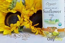 24 Reasons To Use Sunflower Oil On Your Skin And 6 Easy Ways To Do It Sunflower Oil Sunflower Oil Skin Sunflower Oil Hair