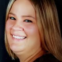 Jessica Hipps's Instagram, Twitter & Facebook