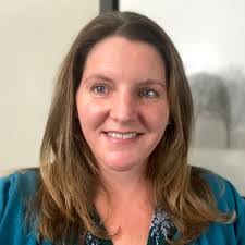 Amy Ash's Instagram, Twitter & Facebook