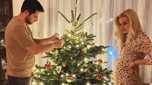Last year, štíbrová managed to get engaged to leitgeb and revealed to her followers what last name she wants to use after the wedding. Nikol Stibrova Ceka Druhe Dite Cnn Prima News