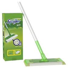 Swiffer wetjet balai lave sol avec spray, kit de démarrage avec 1 balai spray, 5 lingettes, 1 solution nettoyante liquide et 4 piles. Swiffer Kit Balai Attrape Poussiere 8 Lingettes Seches Accessoires De Nettoyage Achat Prix Fnac