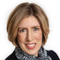 Stacey Oates's Instagram, Twitter & Facebook