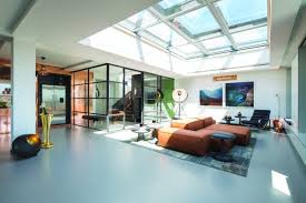 From the unique epoxy garage floor to the ultimate epoxy basement, the epoxy flooring in the retail shopping store or even the epoxy living room, epoxy flooring is while glossy floors has many options for restoring concrete floors, epoxy floors are the top choice for its unique and appealing look. Considering Colour Combinations In Resin Floors