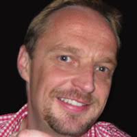 60+ perfiles de «Patrick Mcquade»