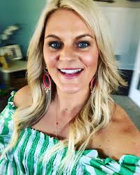 Red and white gingham tops for holidays