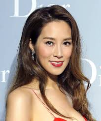 Jun 09, 2021 · 贵为千亿媳妇，徐子淇生活之奢华可想而知，但还是超出了我们一般人的想象！但对徐子淇来说，那是相当便宜，以她的地位会用几万元的包？也许徐子淇只是贪玩拍一下照，但换了一般人就绝对舍不得，万一狗狗的爪子在包包划几道痕… å¾å­æ·‡ è¿'ç…§æ›å…‰ ä¾æ—§è‚¤ç™½è²Œç¾Ž Mpå¤´æ¡