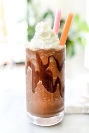 You pour the grounds into the carafe, fill it with boiling water, and give it a quick stir to make sure that all of the. Easy Blended Iced Mocha Aka Mocha Frappe Foodiecrush Com