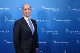 Evangelische kirche von westfalen, landeskirchenamt altstädter kirchplatz 5 33602 bielefeld fon (zentrale): Ruhrbischof Overbeck Gratuliert Dem Neuen Rheinischen Prases