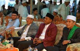 Yayasan darussa'adah aceh timur : Hadiri Haul Ke 10 Rocky Ajak Alumni Ikuti Jejak Almarhum Abu Idi Cut Kabar Daerah Aceh