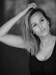 Julia ducournau becomes second female director to win top prize posted: Julia Ducournau Festival De Cannes 2021