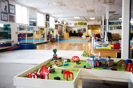 Here are 20 fun and simple activities for toddlers that will keep them engaged and busy with sensory, fine motor, problem solving and curiosity! The Best Indoor Activities For Kids Around Boston