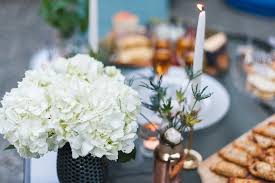 Celebrate the anniversary of classic novel the great gatsby with these fun ideas on how to throw a 1920s dinner party! Literary Dinner The Great Gatsby The Ardent Biblio