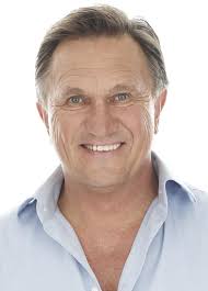 Frank Holder https://g.co/kgs/N5cKCK  https://en.m.wikipedia.org/wiki/Frank_Holder_(musician)