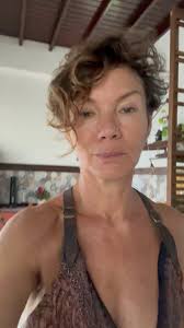 ✨CREATING… how does it feel?✨, … there is a sense of certainty , a feeling  of “perfection”, a knowing, I feel it in my chest , It explodes and expands  , It merges into something larger than me, like a ...