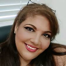 Barbara Acuna (@perfumito103)