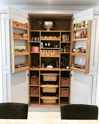 Today i'm sharing the finished product, fully decorated with my favorite elements. Roses Of Beverley On Twitter Butler Pantry Storage Ideas Kitchenideas Kitchens Https T Co Pbtrstnblu