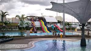 This tiny indoor pool is situated on the ground floor of a new family. Sengkang Swimming Complex Singapore Swimming Academy