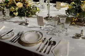 Come check out our stylist jenny's guide to lifting your dining table from the everyday to something a bit more special. How To Set The Table For Any Occasion Grain Frame