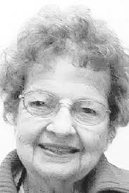 Esther Kelly Obituary (2017)