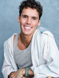 Andrew Larkin (@larkin_andrew) • Instagram photos and videos