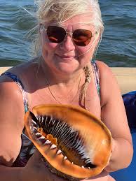 ⚠️We just had some AVAILABILITY come up for TOMORROW at 5pm! I had a lot of  people call today and I didn't put them