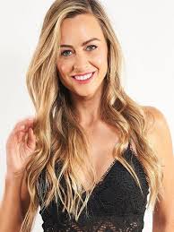 Jessica Batten Birthday Age Instagram Height Love Is Blind Mark In 2020 Jessica Long Hair Styles Blinds