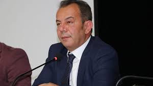 Fena güçlü bacakları olmalı yoksa o taşaklar kalkmaz yerinden. Rsi Lnewgqejym